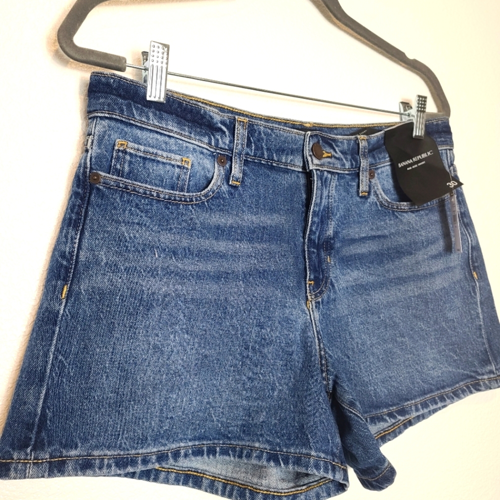 BANANA REPUBLIC Mid-Rise Jean Shorts - Picture 6 of 9
